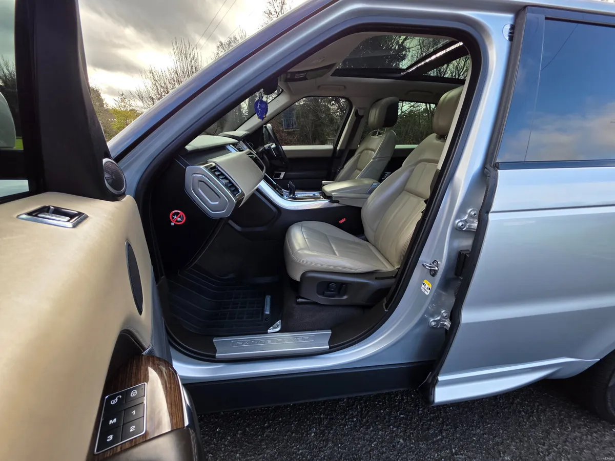 181 RANGE ROVER SPORT 3.0D 7 SEATER MAY P/X - Image 4