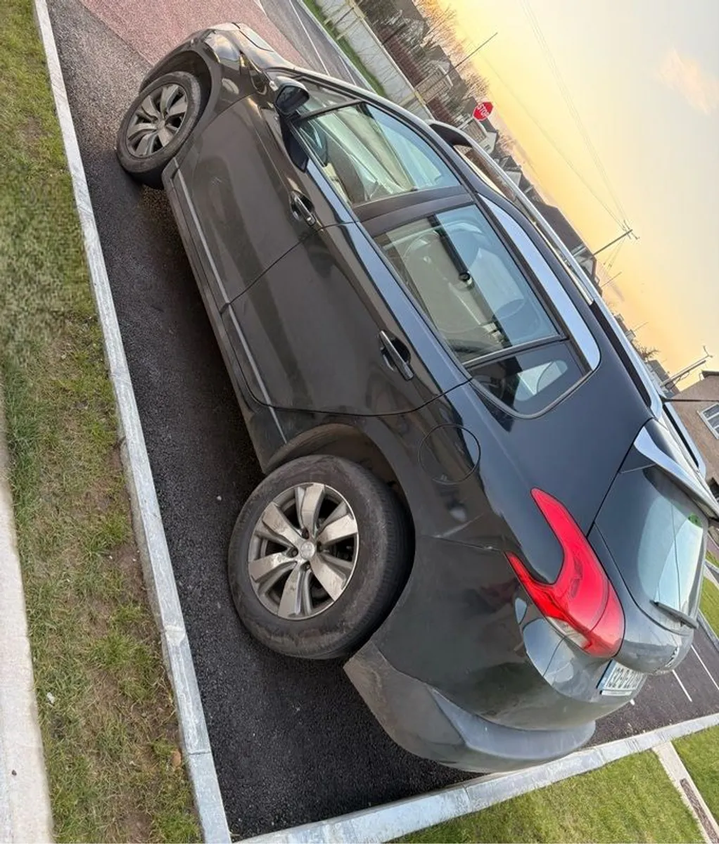 2013 Peugeot 2008 - Image 2