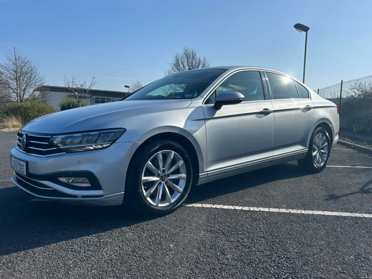 2022 VOLKSWAGEN PASSAT 2.0 TDI  AUTO BUSINESS ED - Image 2