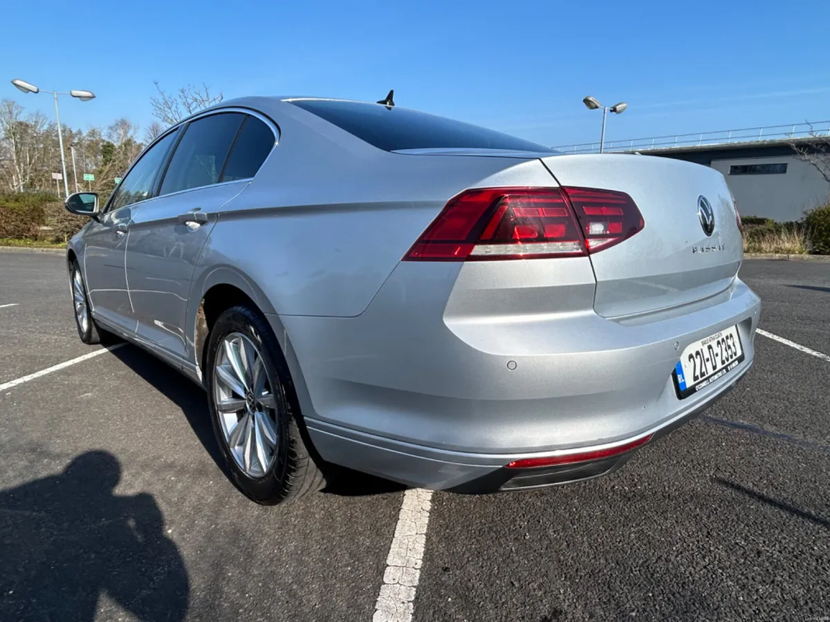 2022 VOLKSWAGEN PASSAT 2.0 TDI  AUTO BUSINESS ED - Image 5