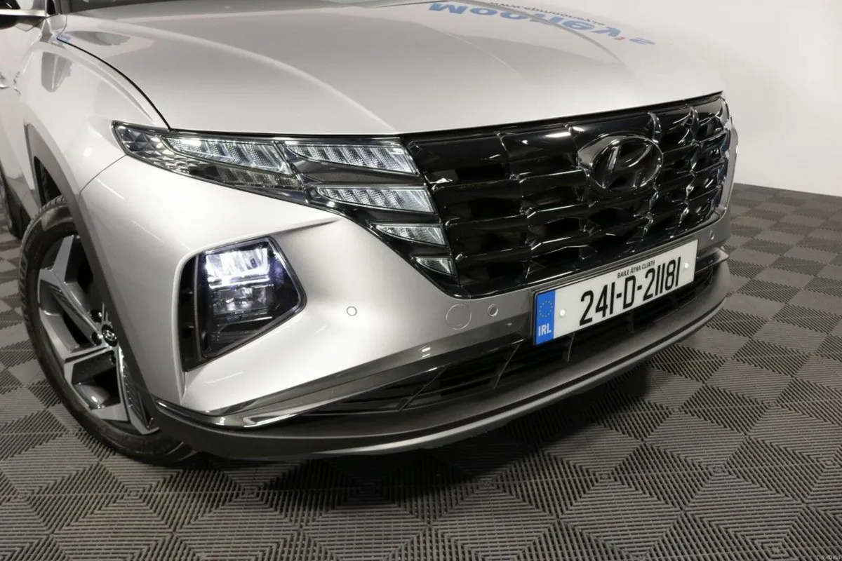 Hyundai Tucson HYBRID EXECUTIVE PLUS 1.6L PETROL A - Image 3