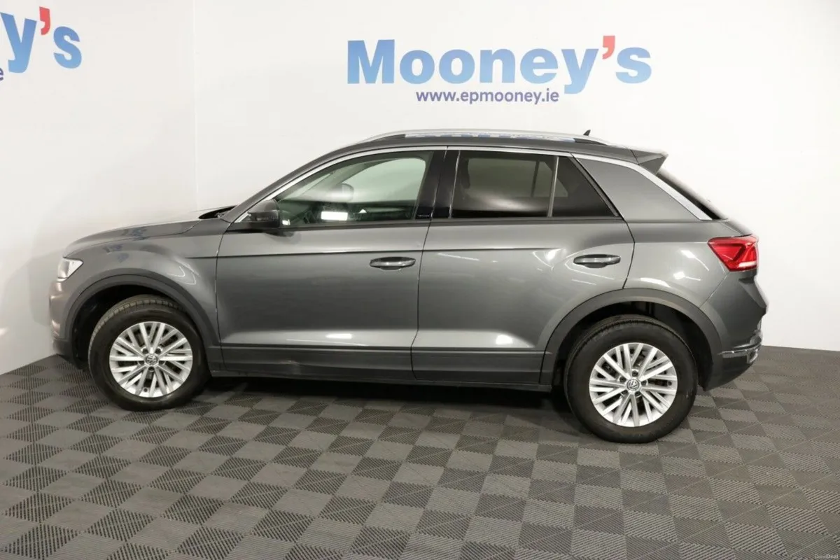 Volkswagen T-Roc Design 1.0L Petrol - Test Drive T - Image 6