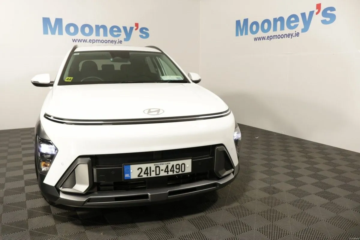 Hyundai KONA ELEGANCE 1.0L PETROL COMPACT SUV - Image 2