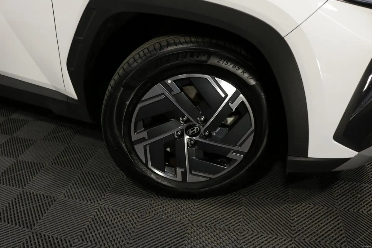 Hyundai Tucson HYBRID EXECUTIVE 1.6L PETROL AUTOMA - Image 4