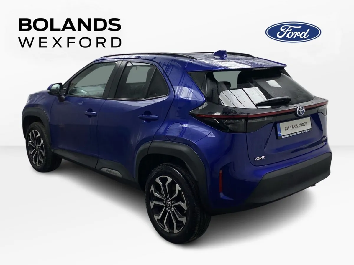 Toyota Yaris Cross Yaris Cross Design Hev Auto  De - Image 4