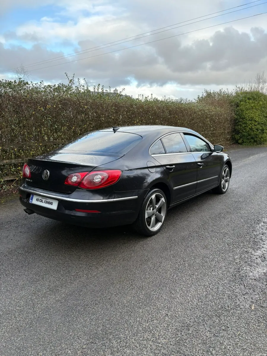 2010 Volkswagen Passat CC 2.0TDI - Image 2