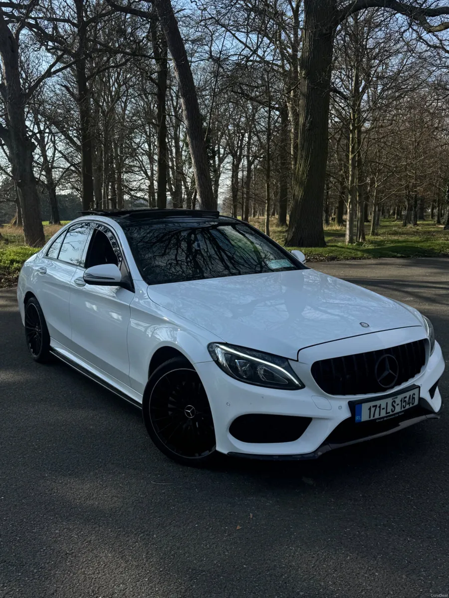 Mercedes-Benz C-Class AMG Premium Plus 4Matic - Image 2