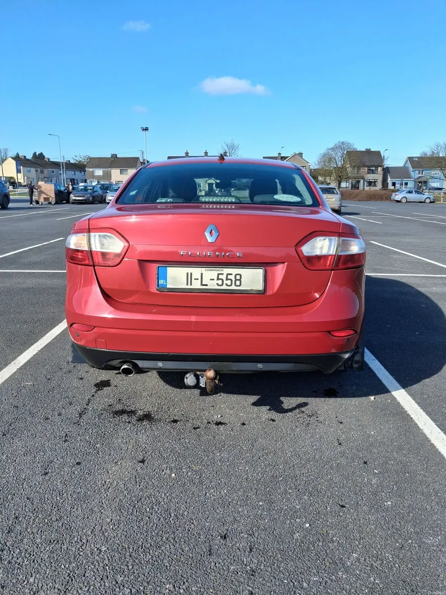 Renault Fluence 2011 - Image 4