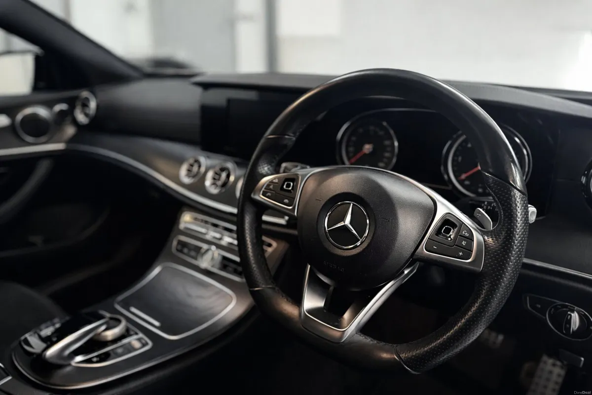 Mercedes-Benz E-Class 2018 220D AMG COUPE - Image 3