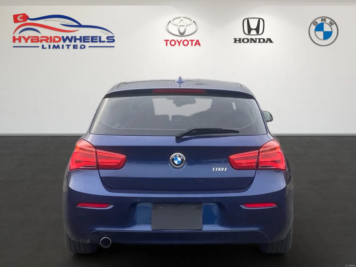 BMW 1- Series 2016 - Image 2