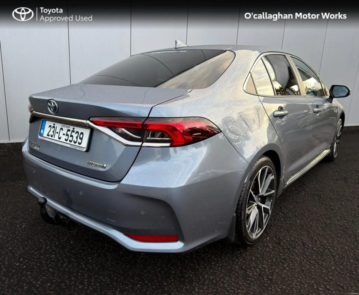 Toyota Corolla SOL 1.8 HYBRID SALOON - Image 4