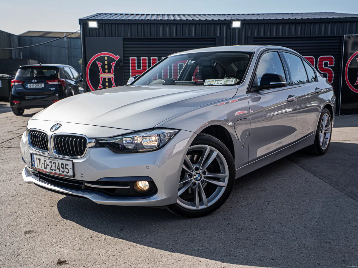 2017 BMW 330e Hybrid Auto/FSH/1yr warranty - Image 4