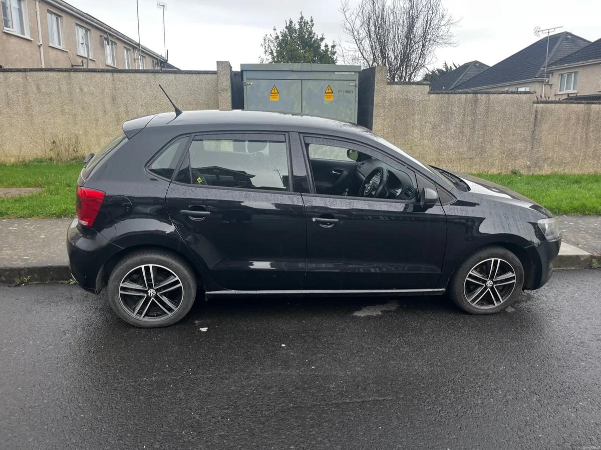 Volkswagen Polo 2011 - Image 4