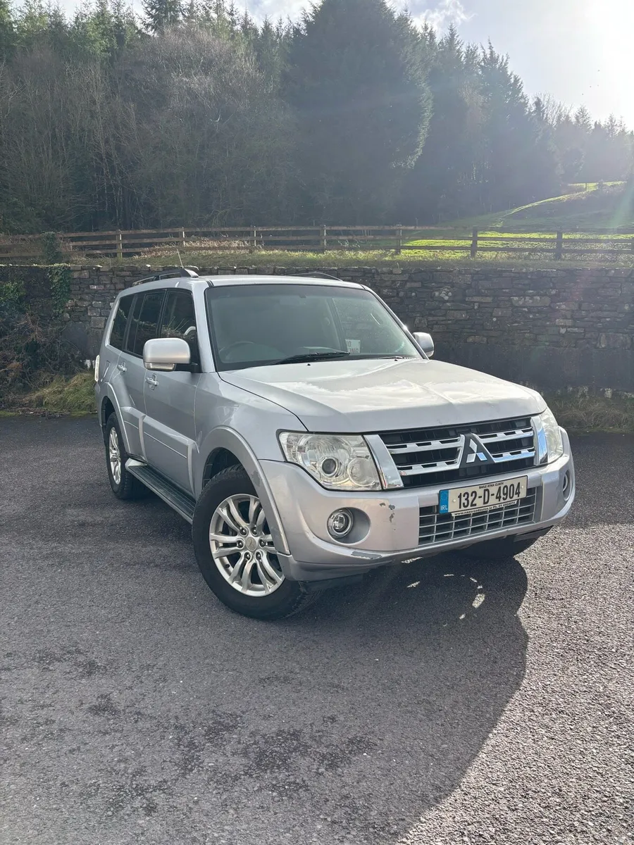 2013 Mitsubishi Pajero - Image 1