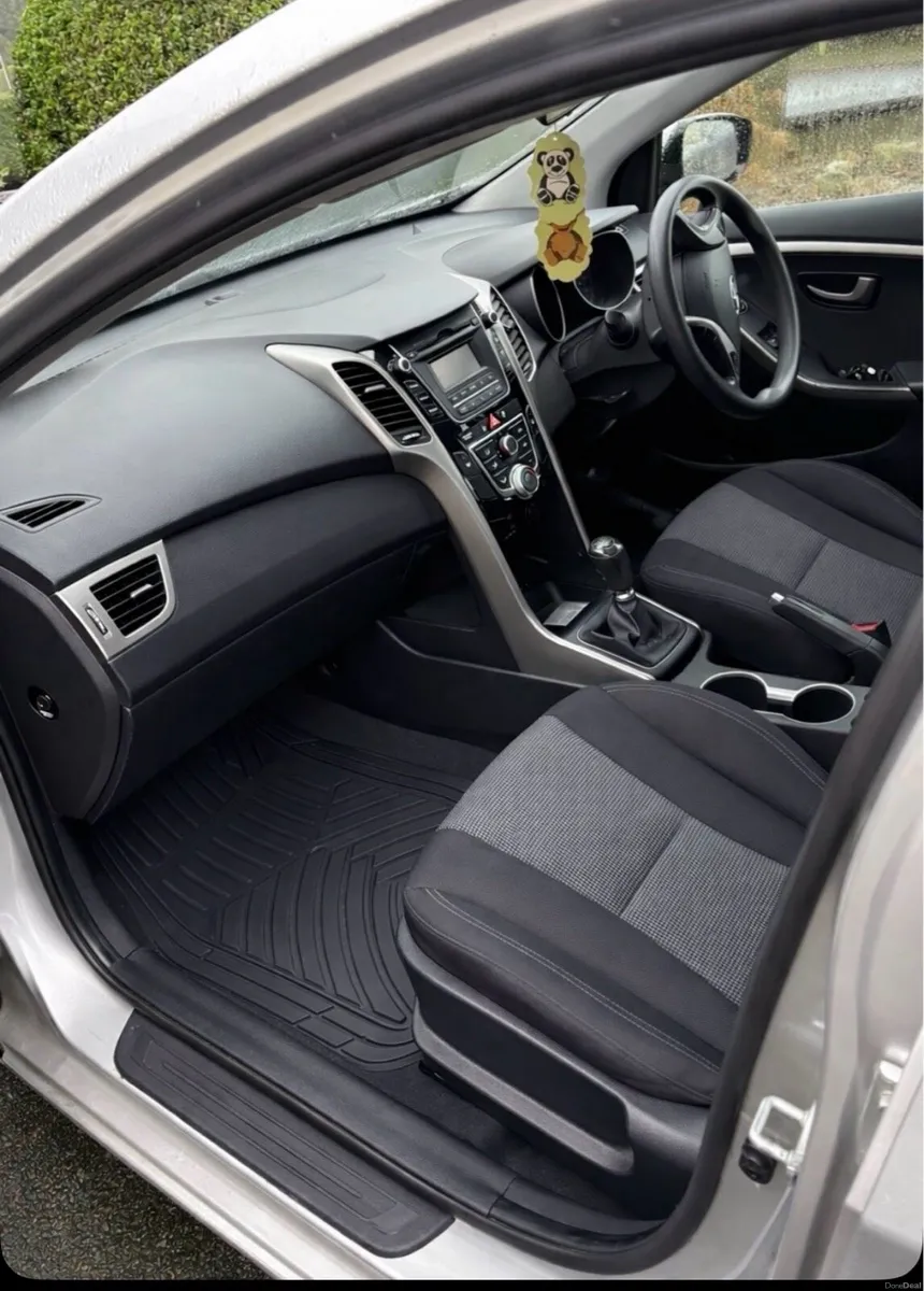 Hyundai i30 1.4 petrol - Image 4