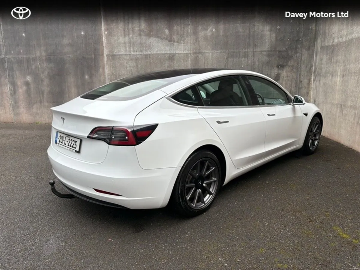 Tesla Model 3 M3SRBB1T1 4DR AUTO - Image 2