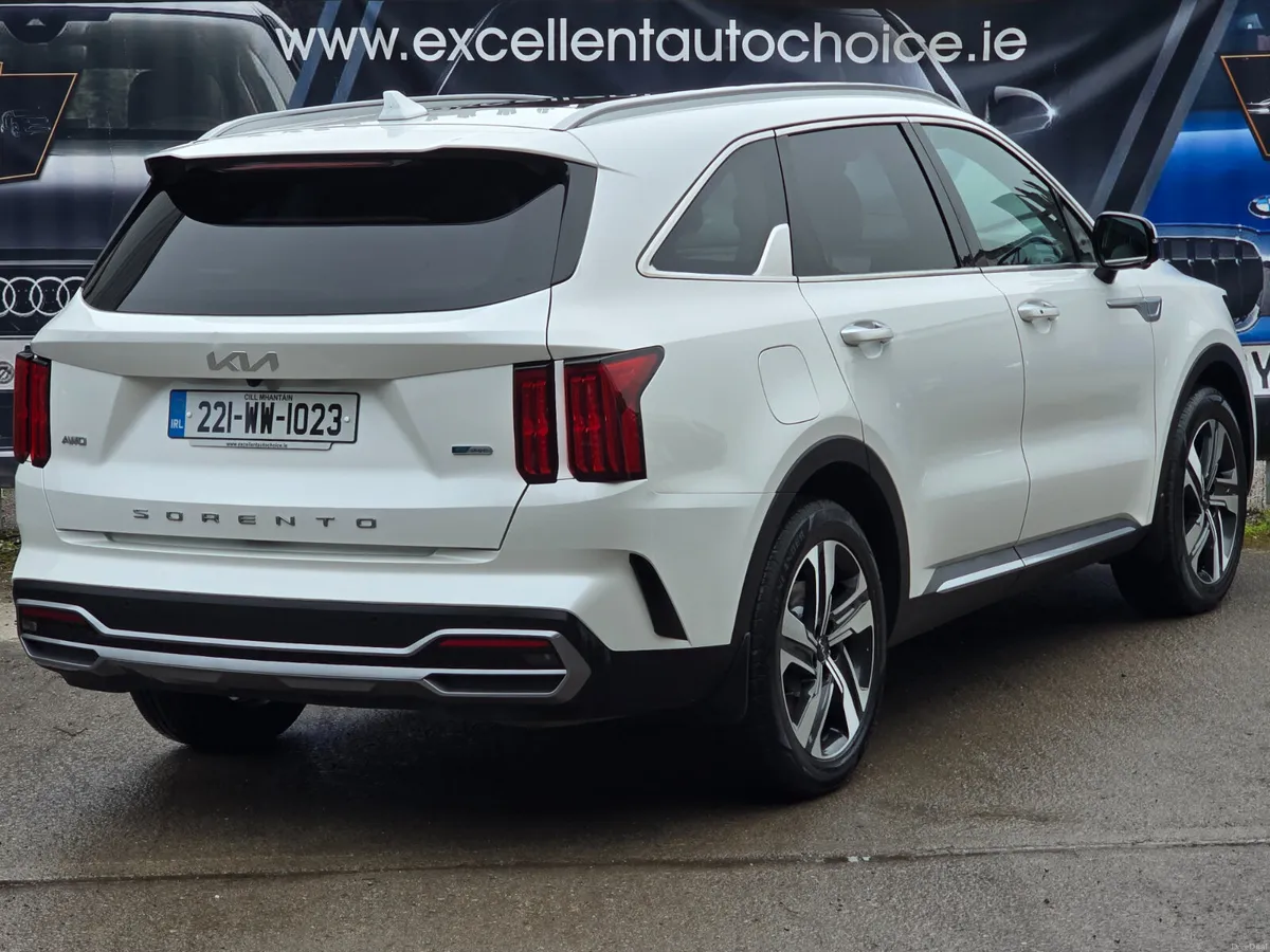 Kia Sorento 2022 1.6 HYBRID K4 TOP SPEC. WHITE - Image 4