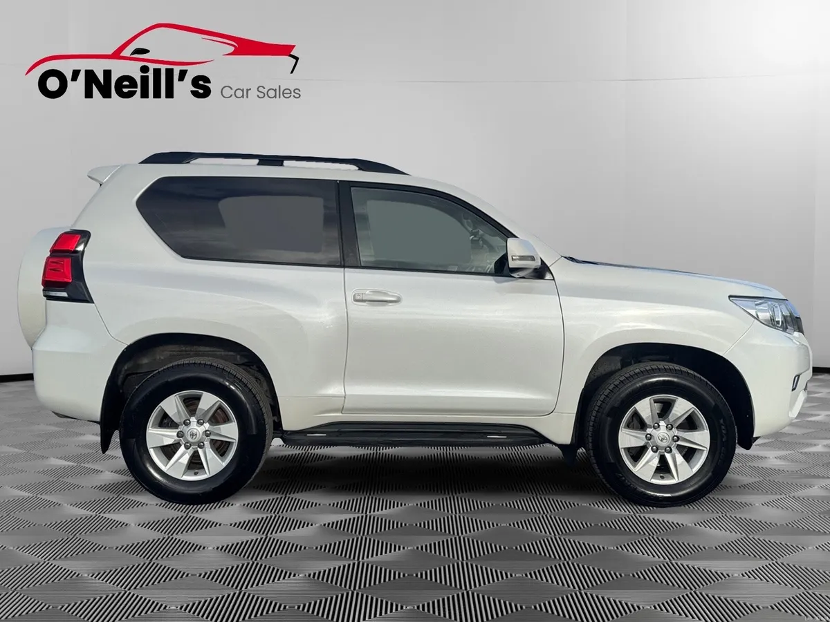 Toyota Land Cruiser 2019 *NO VAT* SWB AUTO 5 SEATS - Image 3