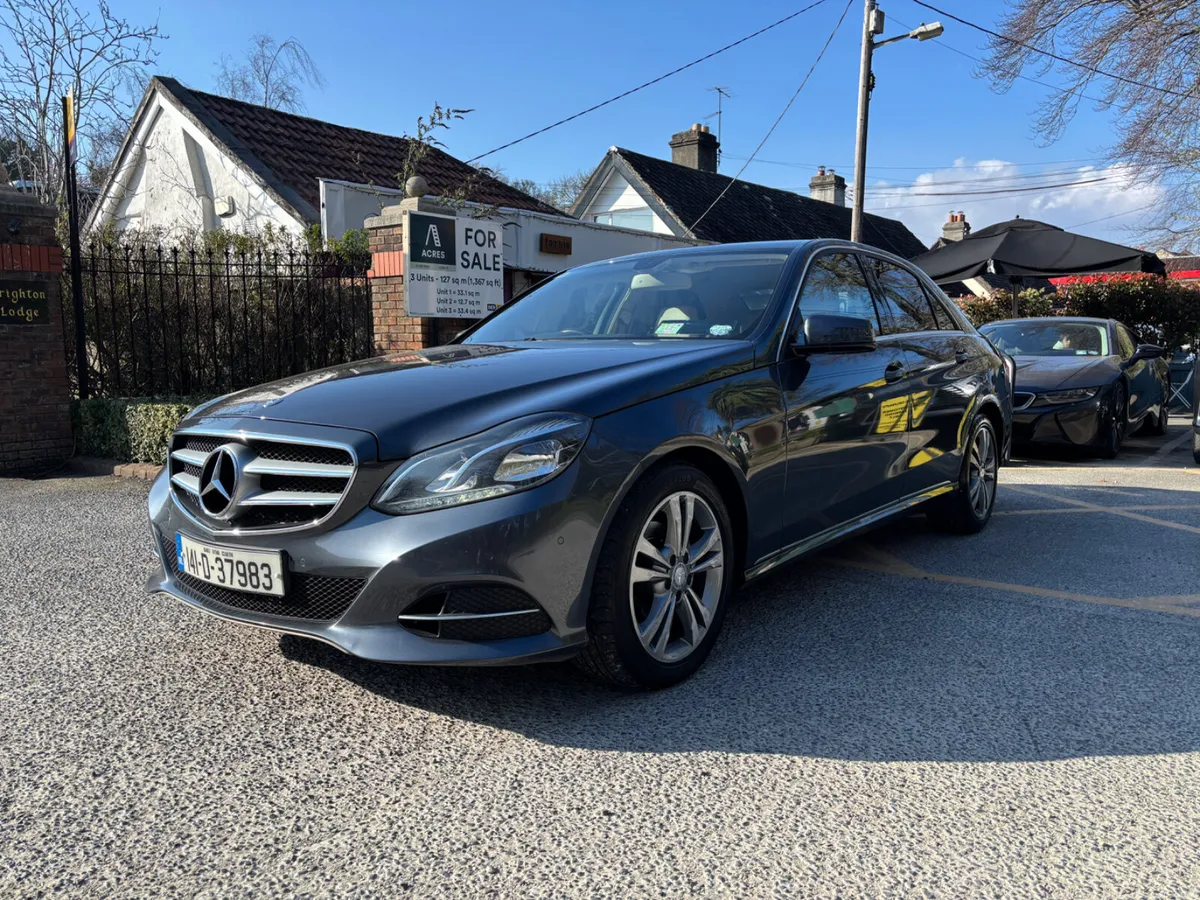 141 MERCEDES E220 - SE AUTO - NCT 27 - 2 KEYS - Image 1