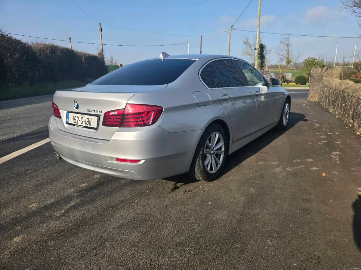 2015 Bmw 520D Se Automatic - Image 3