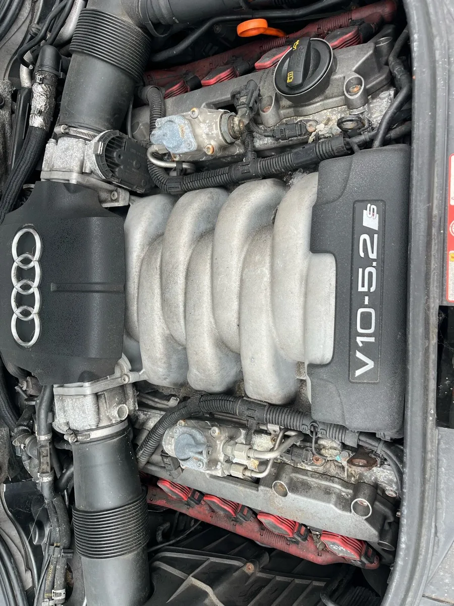 Audi s8 5.2 v10 - Image 4