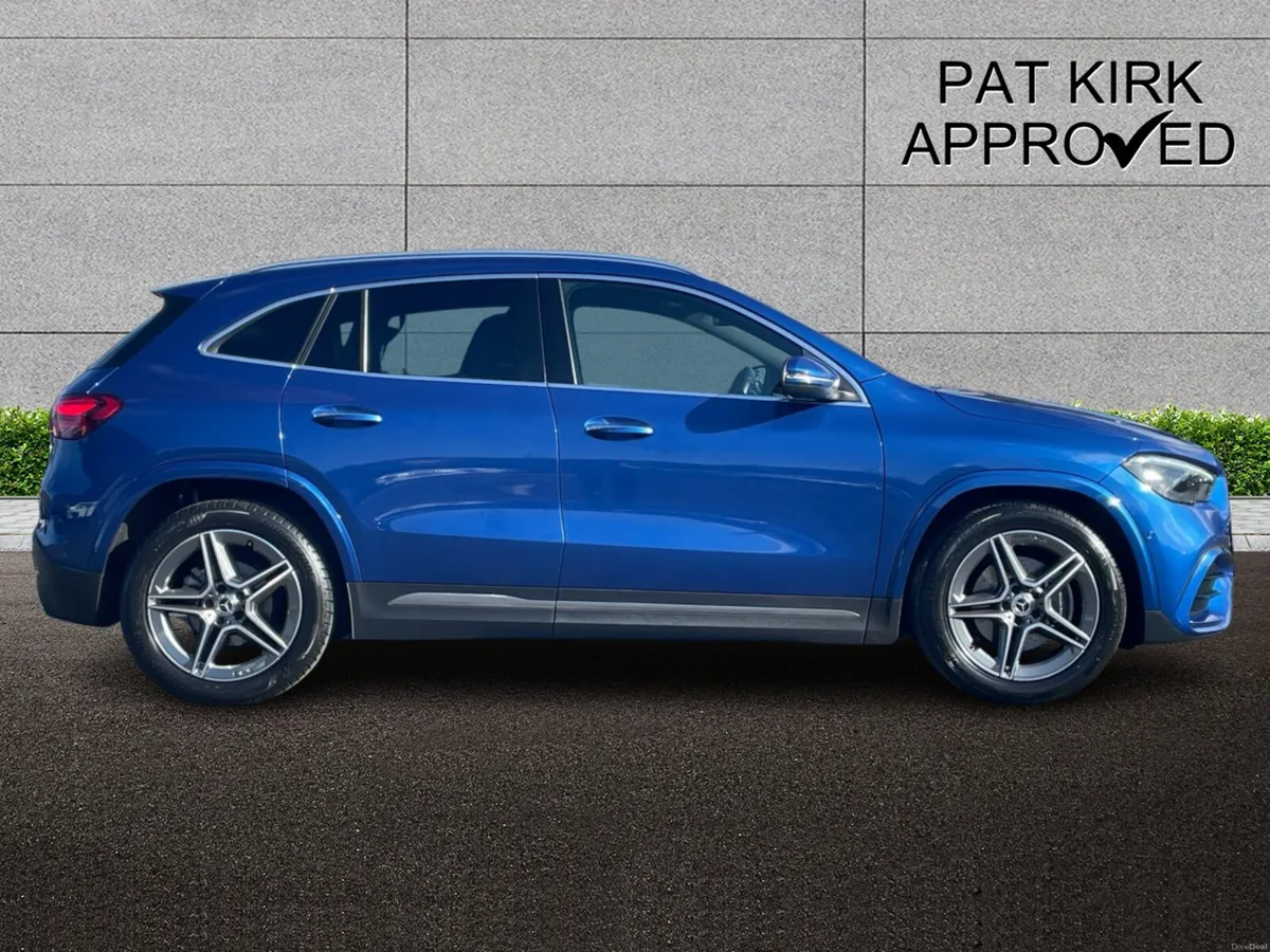 Mercedes-Benz GLA Class Gla Hatchback AMG Line - Image 3