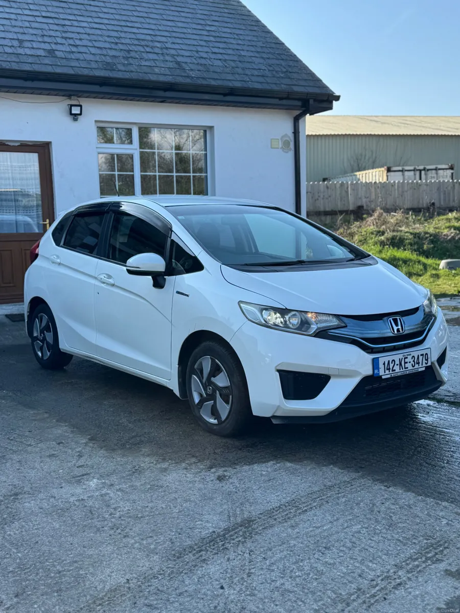 Honda Fit HYBRID 2014 45000KM 2 Keys Finance Avail - Image 1