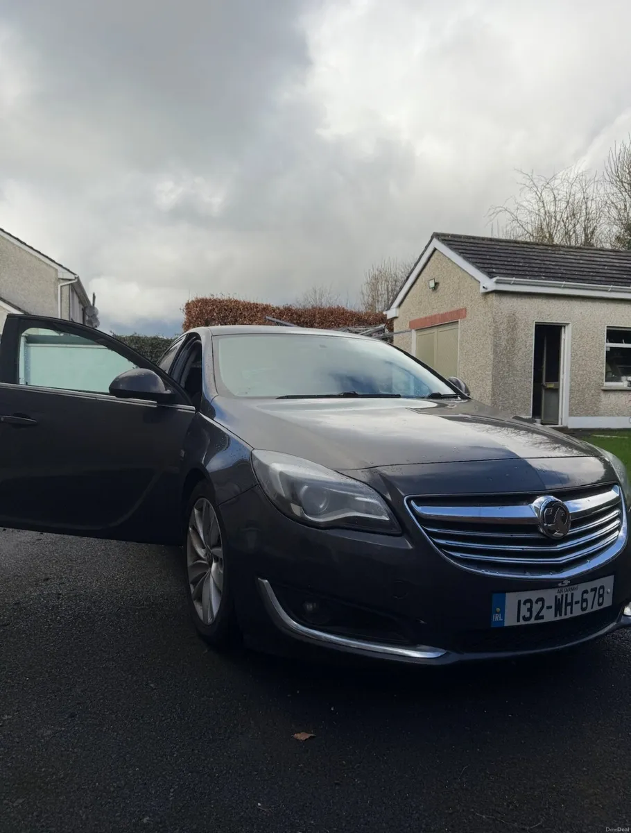 Vauxhall Insignia 2013 - Image 1