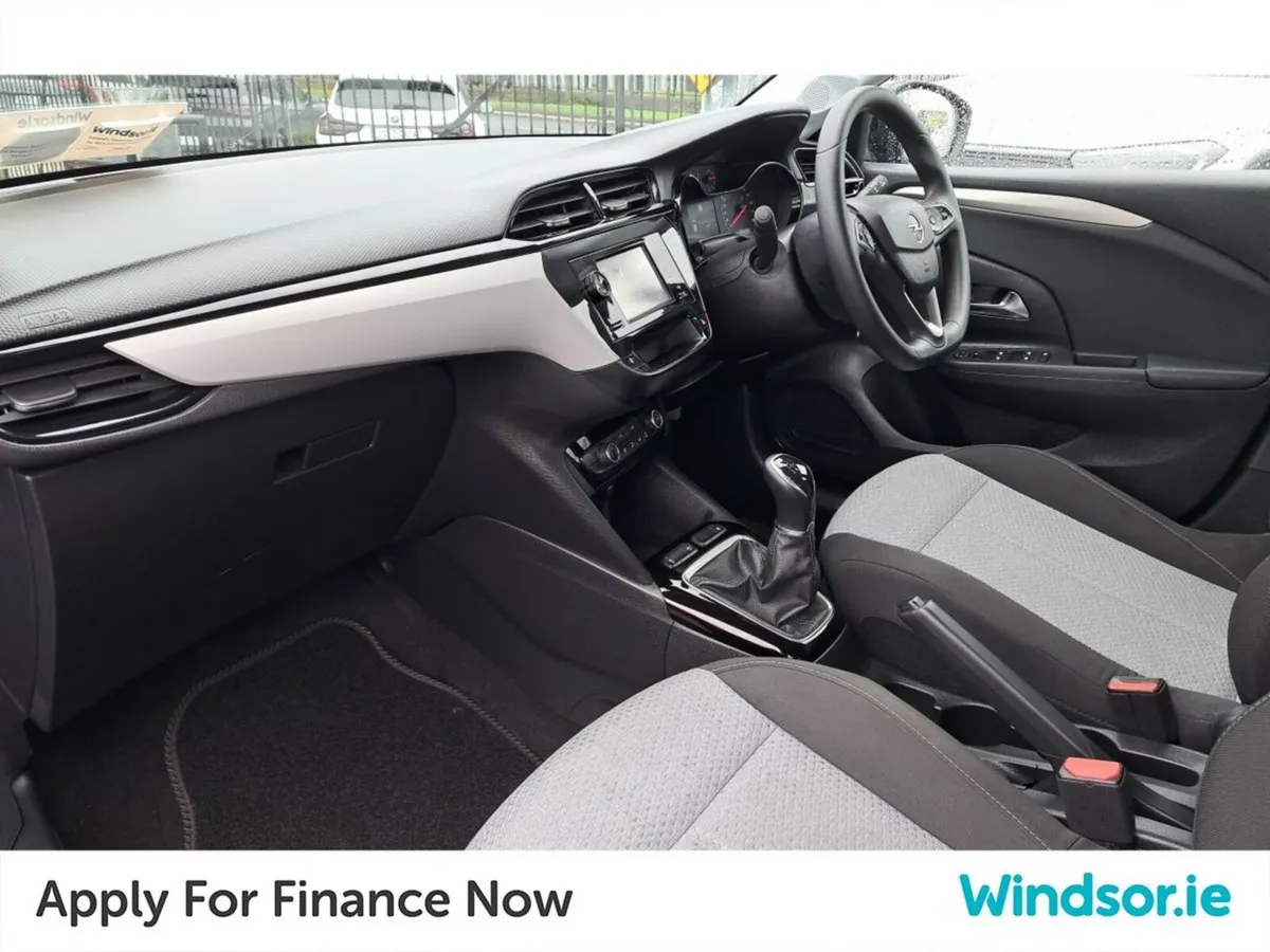 Opel Corsa SC 1.2i (75PS) S/S 5 Speed - Image 4