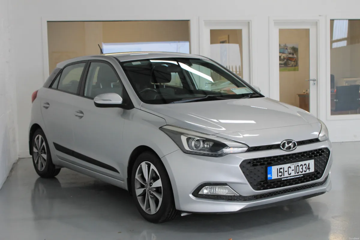 Hyundai i20 2015, Deluxe 1.2 petrol - Image 4