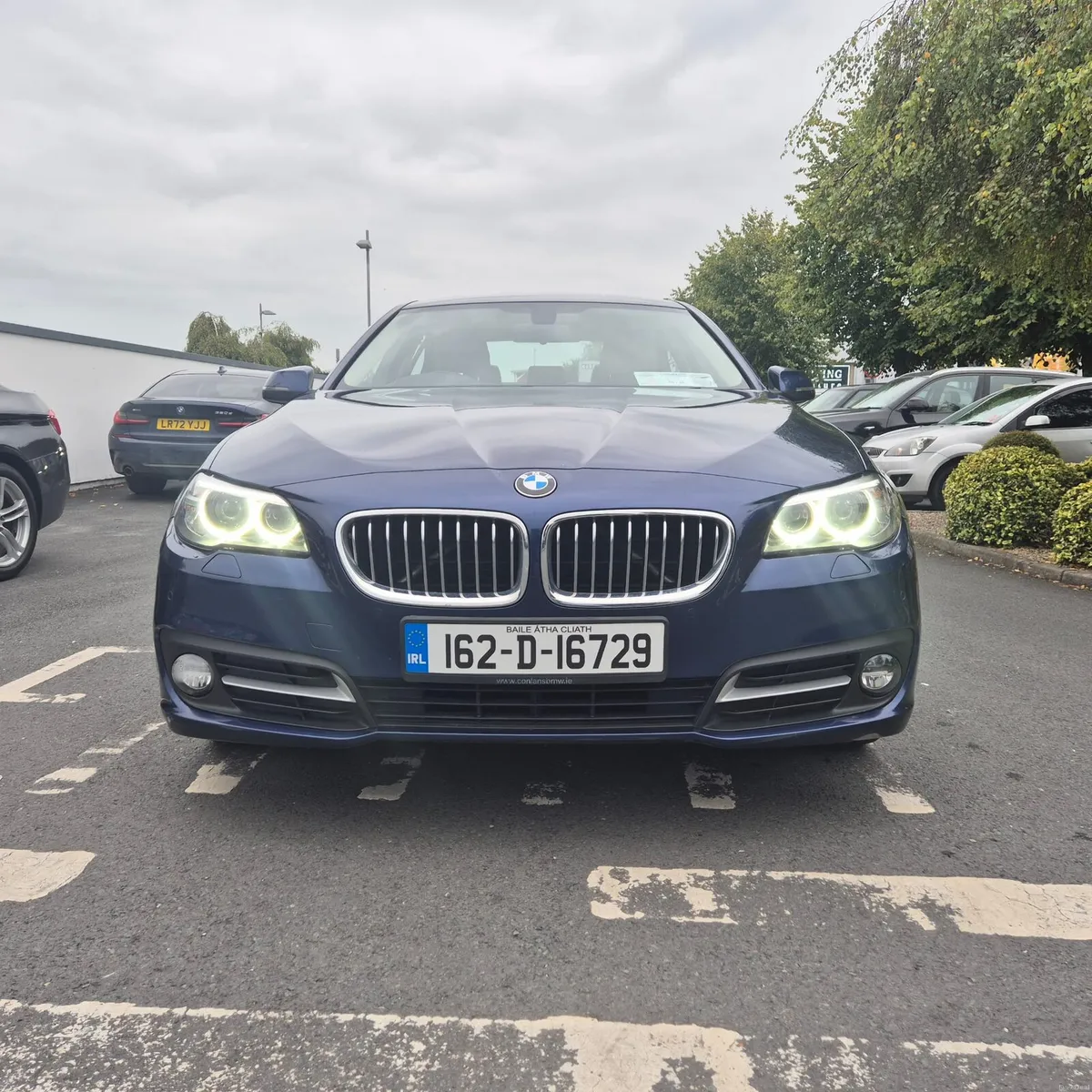 BMW 5 Series - 2016 - 520d - Image 2