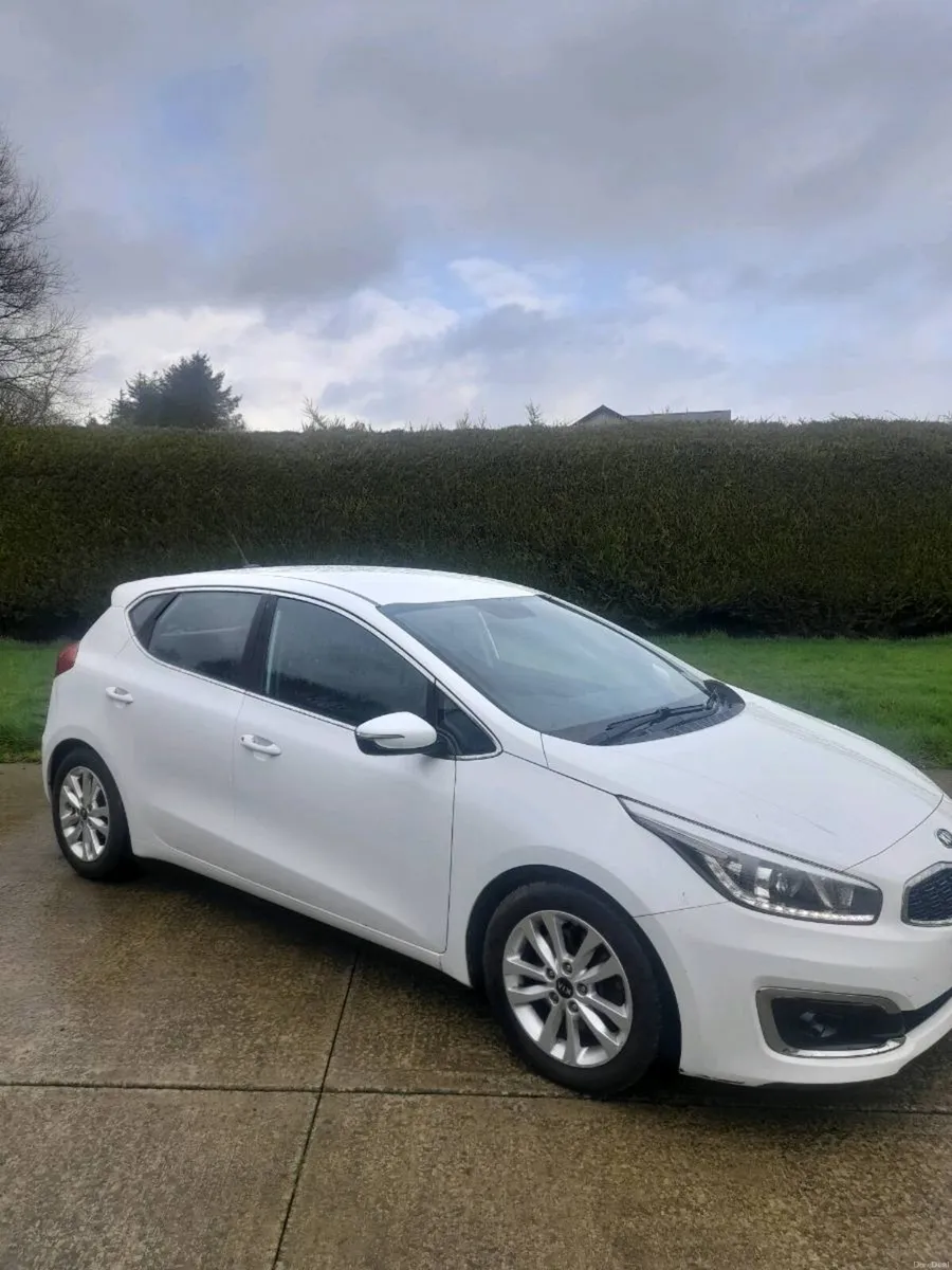 Kia ceed 1.6crdi - Image 1