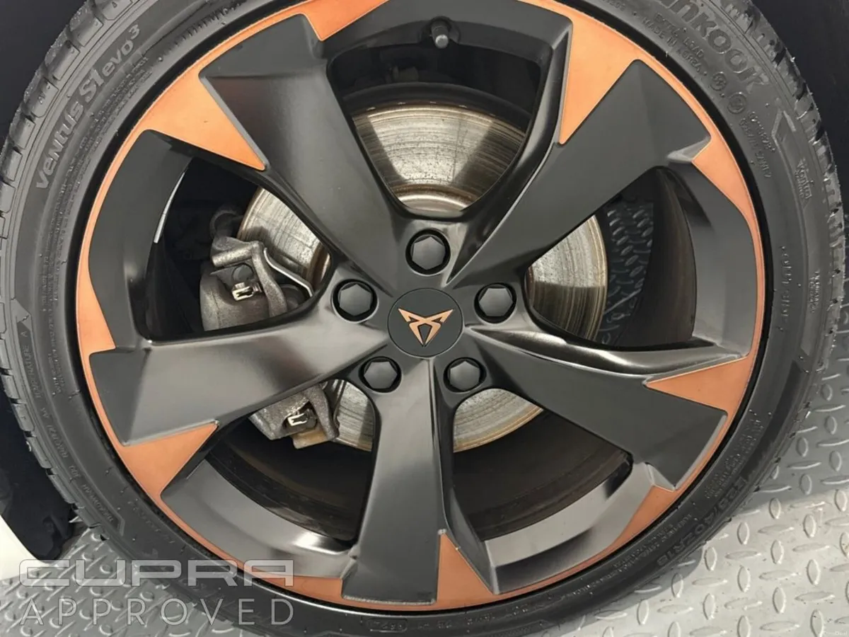 Cupra Leon SP PHEV 204hp Auto - Image 6