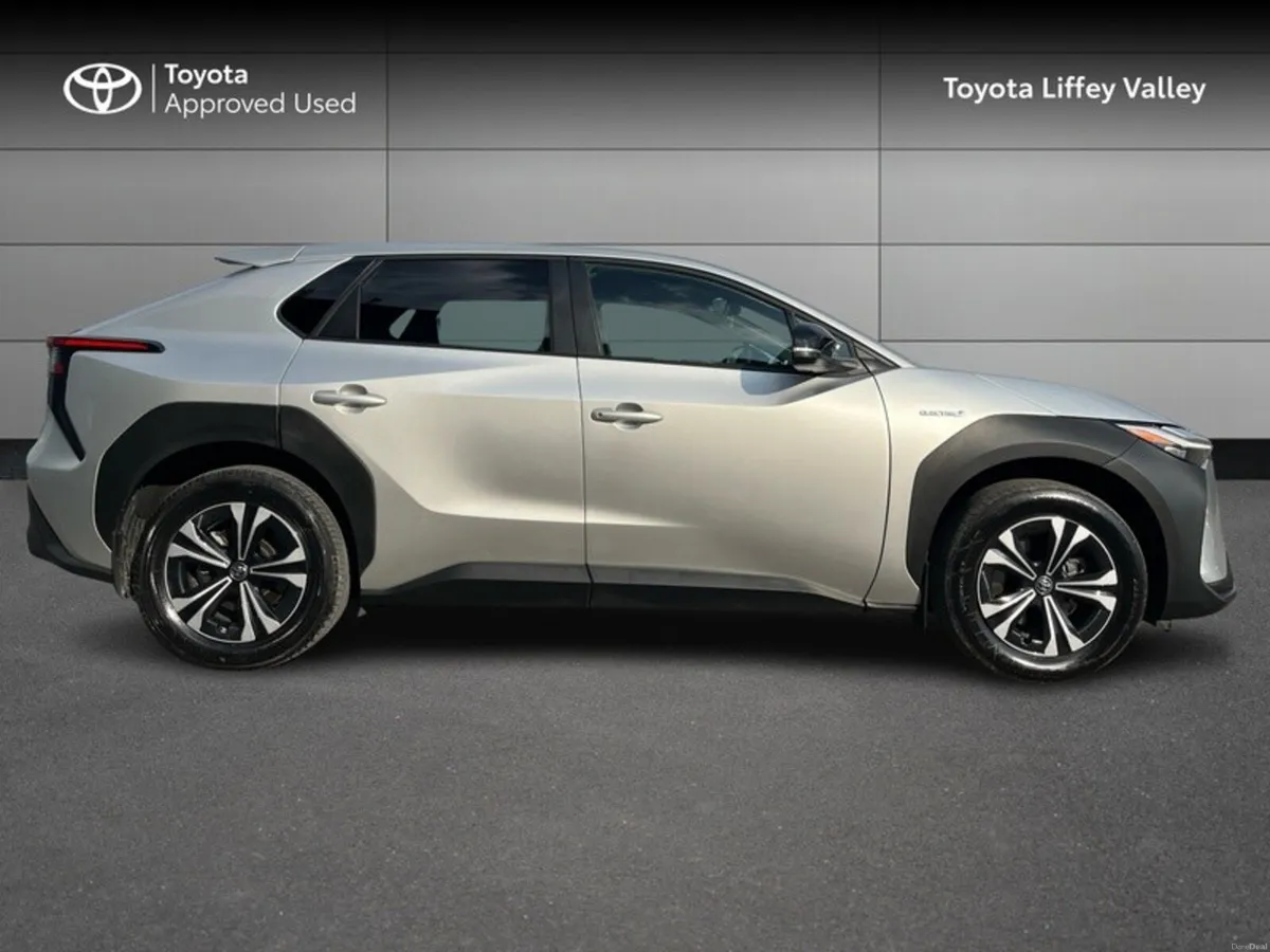 Toyota bZ4X SPORT FWD 11KW 4DR AUTO - Image 3