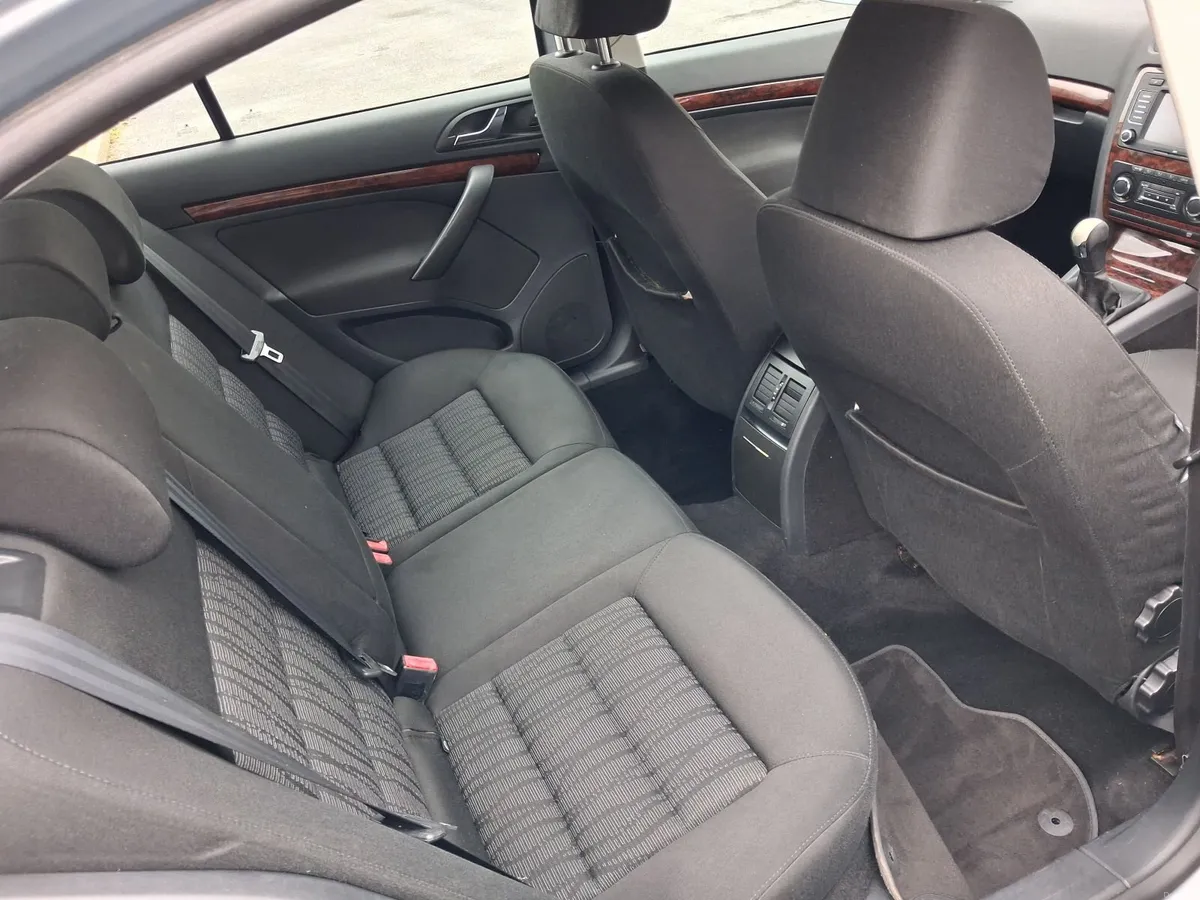 Skoda Octavia 2010 - Image 3