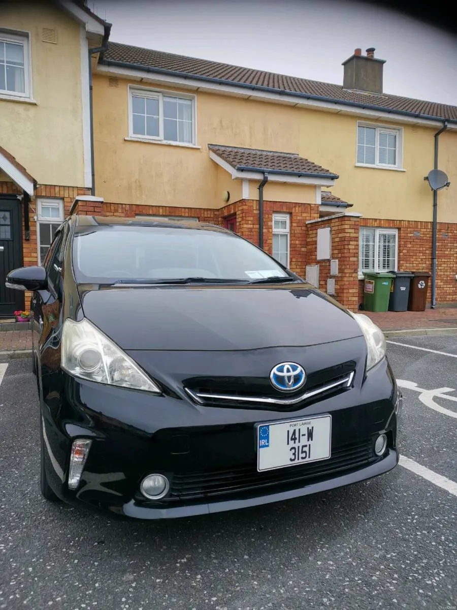 2014 Toyota Prius Alpha 1.8 Hybrid Low mileage - Image 1
