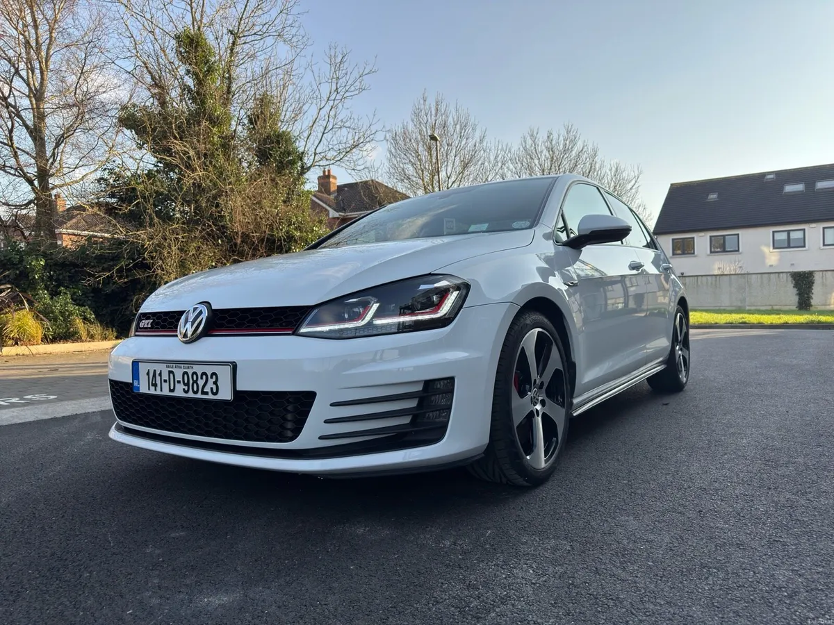 Volkswagen Golf GTI-P 230BHP AUTO - Image 1