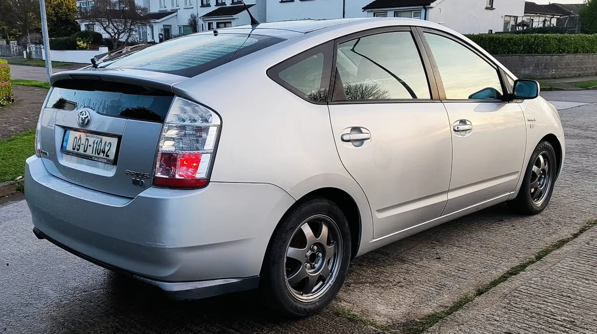 Prius 1.5 hybrid automatic new NCT - Image 3