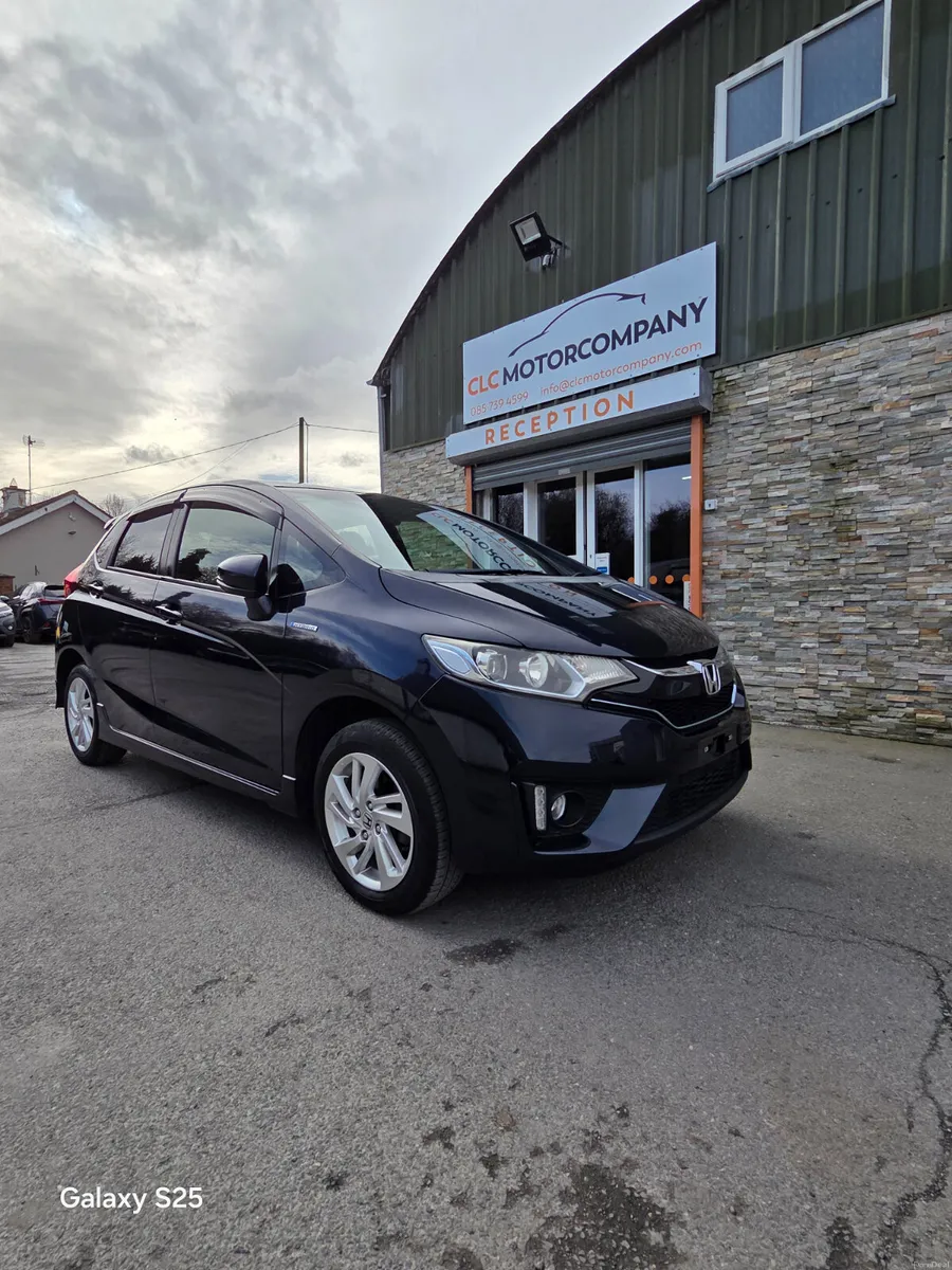 2016 HONDA FIT 1.5 PETROL/HYBRID - Image 3