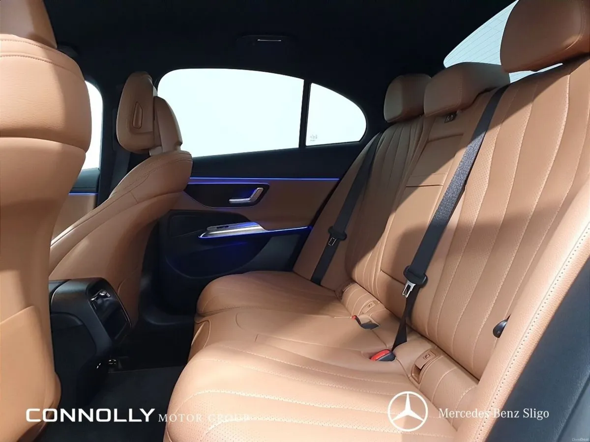 Mercedes-Benz E-Class E 300 de AMG Line - Image 6