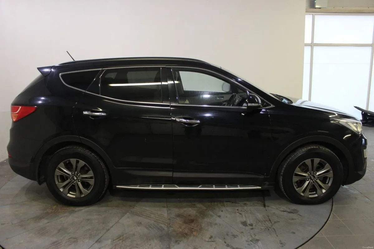 Hyundai Santa Fe 2.2 CRDi 4WD Executive Auto - TEN - Image 3
