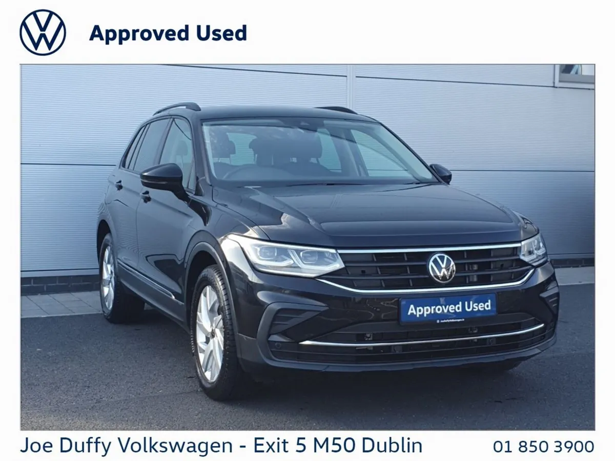 Volkswagen Tiguan Tiguan Life TSi eHybrid 245 DSG - Image 1