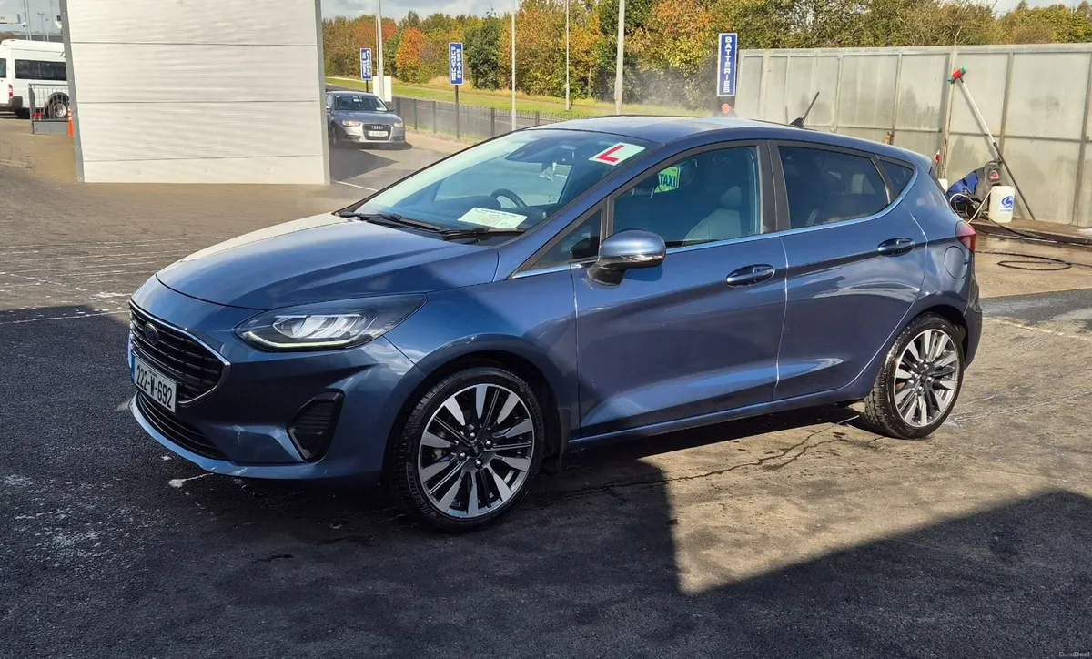 Ford Fiesta 2022 - Image 4