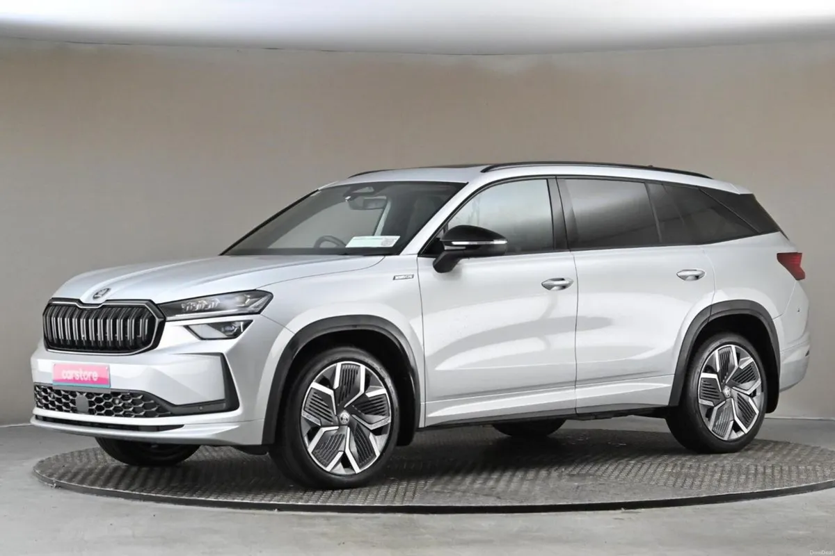 Skoda Kodiaq 2.0TDI DSG SPORTLINE 150HP 7SEATS **E - Image 4