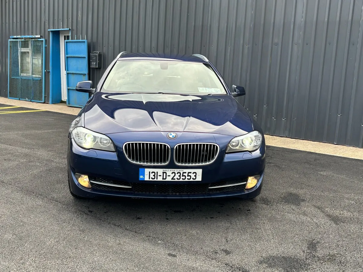BMW 520 d se touring - Image 2