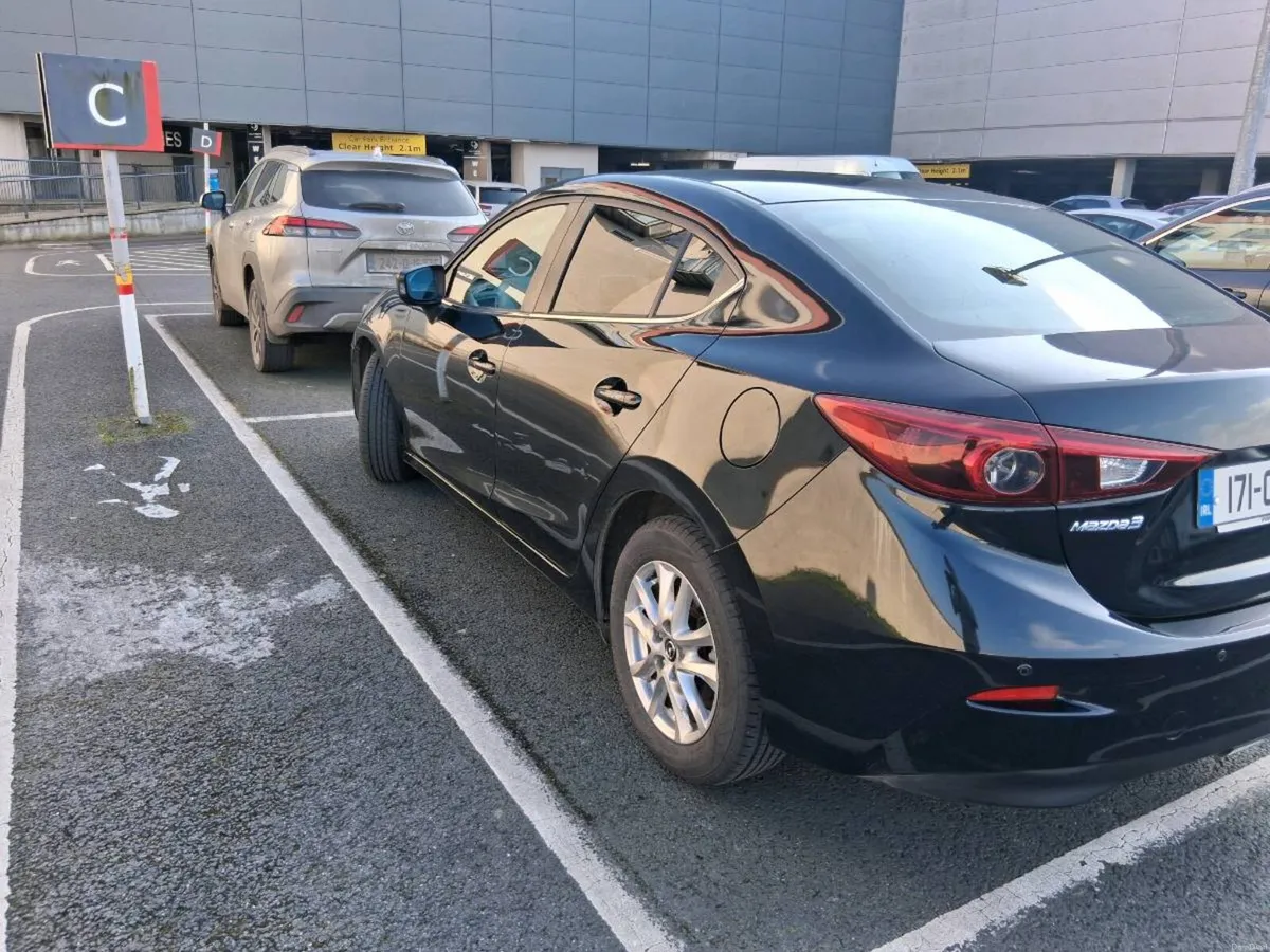 Mazda 3 - Image 3