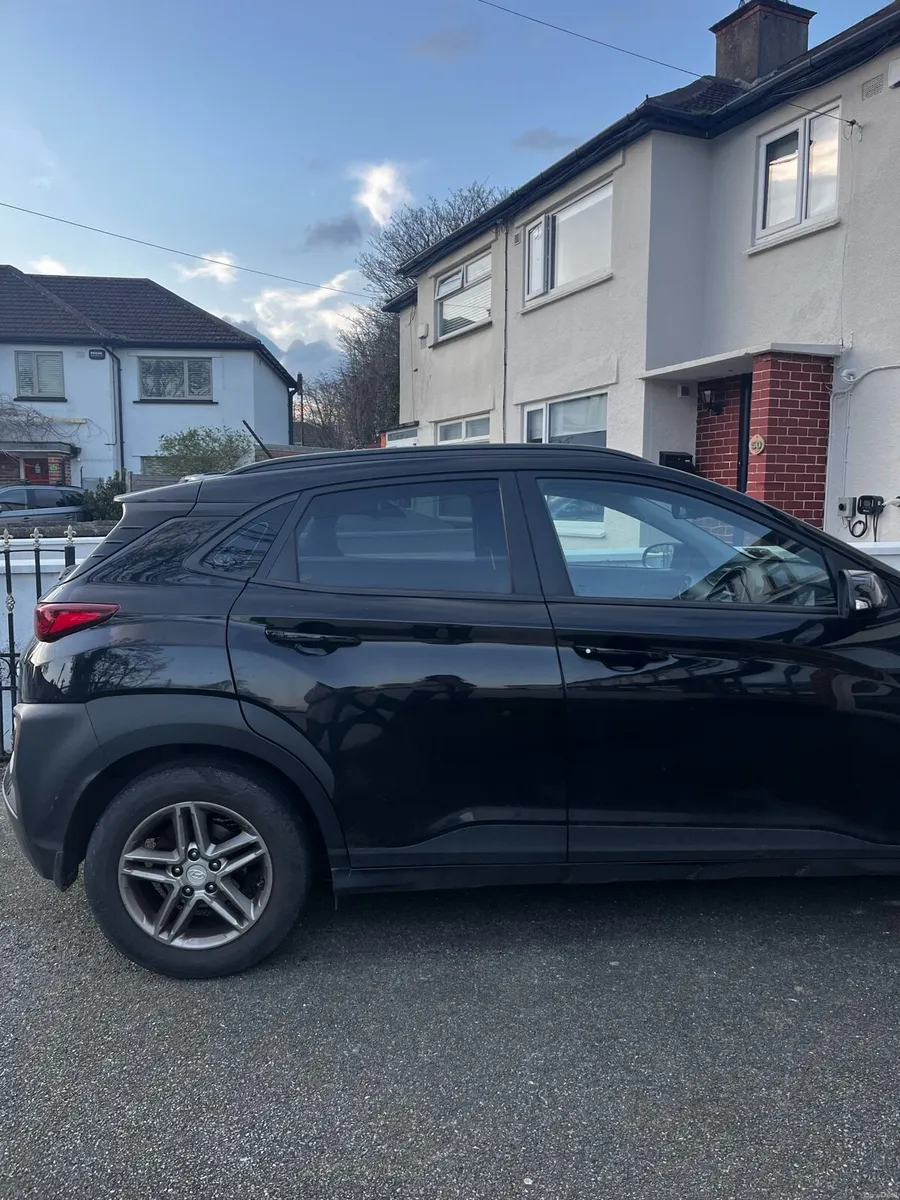 2019 Hyundai Kona - Image 2