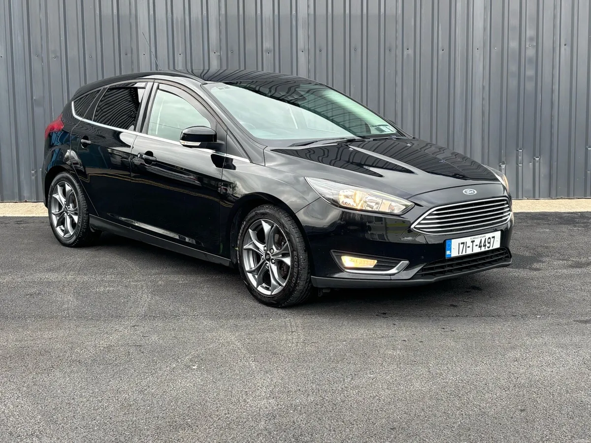 2017 Ford focus - Image 1