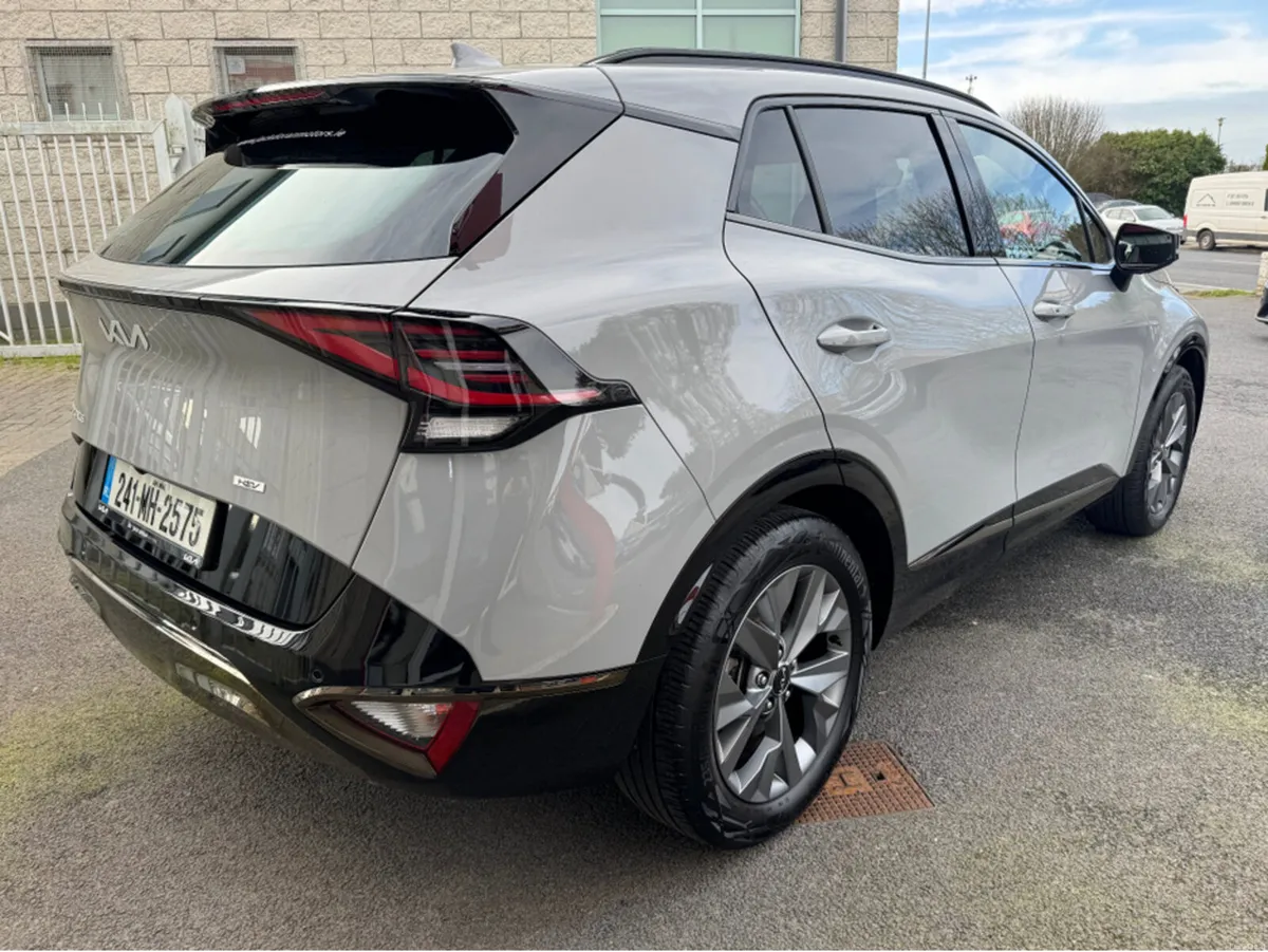 Kia Sportage HEV ANNIVERSARY ***Deposit Taken*** - Image 2