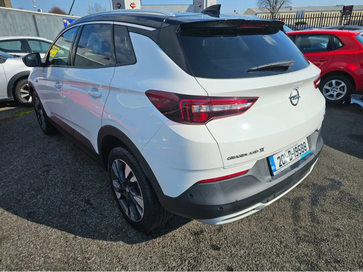 Opel Grandland X SRI 1.2 ** LOW MILEAGE ** IRISH C - Image 4